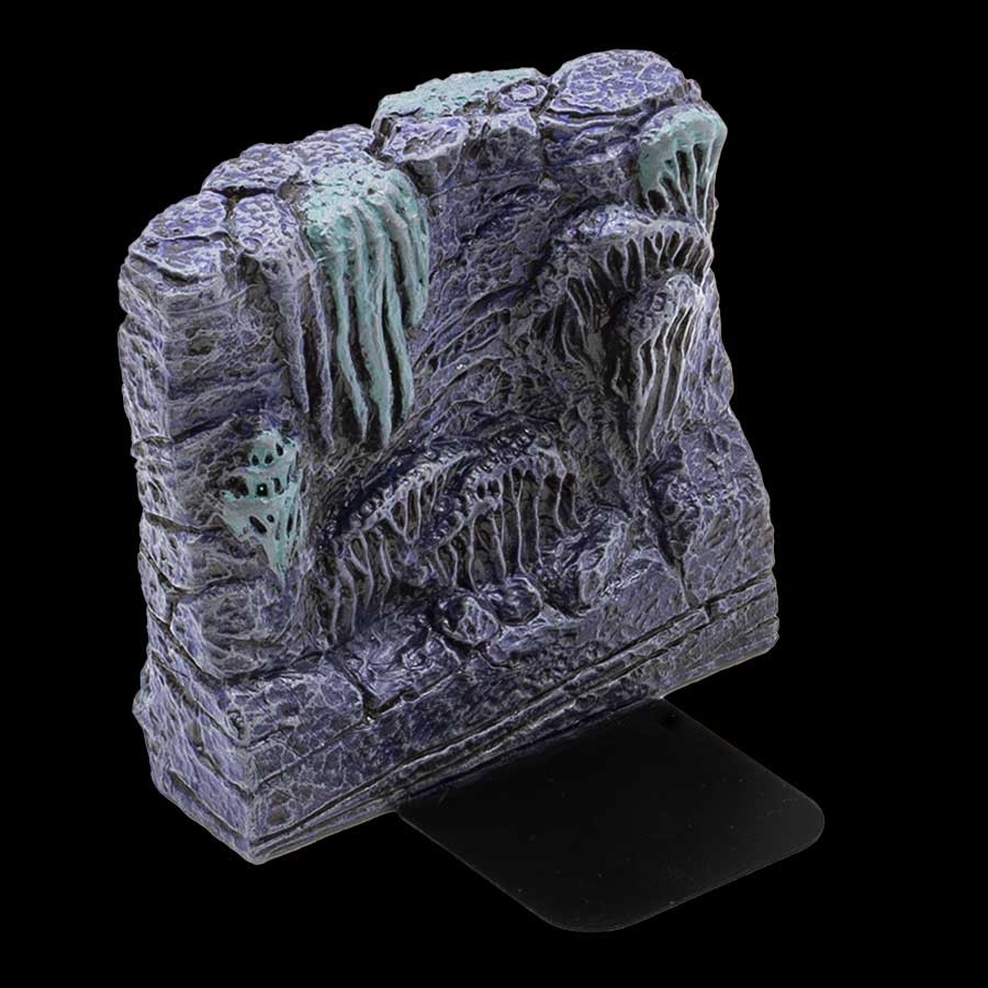 Outside Standing Cave Wall - Underdoom