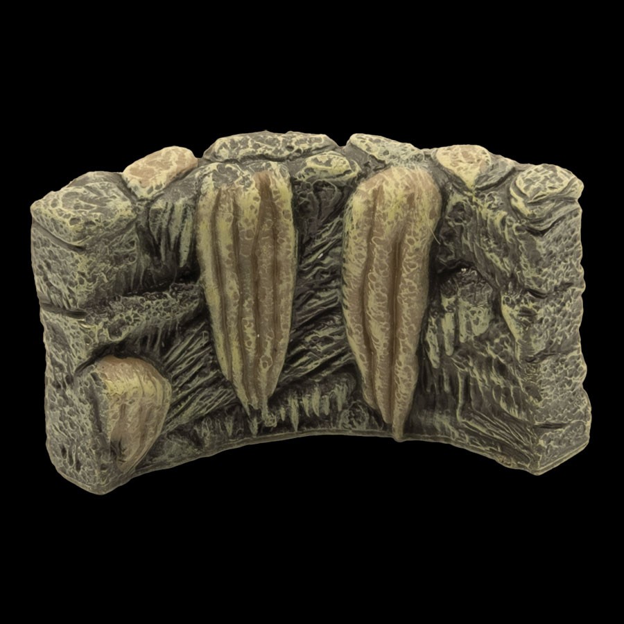 Freestanding Curved Wall